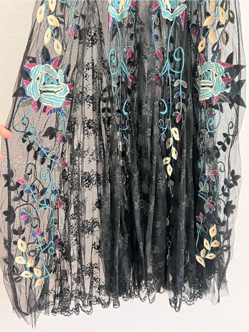 NWOT Free People Embroidered Boquet Maxi Slip - Picture 11 of 13